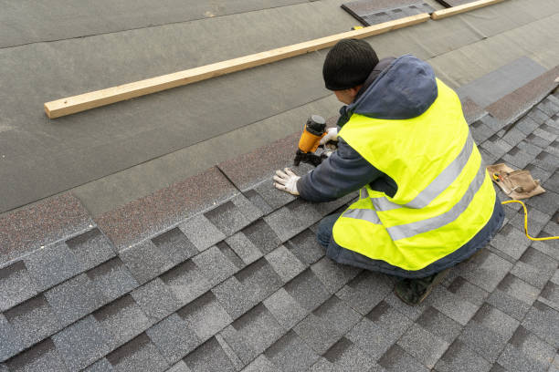 Best Local Roofing Companies  in Bayside Gardens, OR